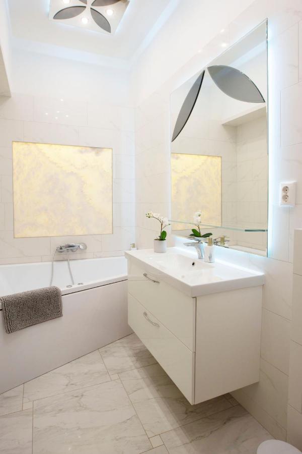 Luxurious Central Apartment Next To The Danube River 布达佩斯 外观 照片